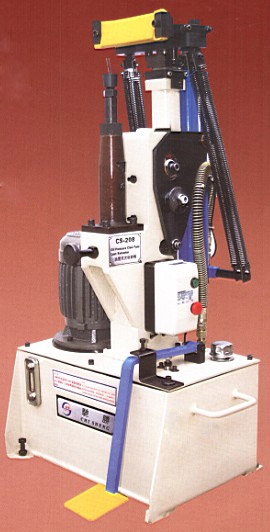 CS-208Oil-pressure Hydraulic Last Slipping Nachine